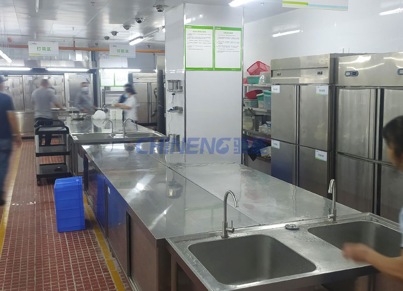 傳奇酒店廚房清洗間