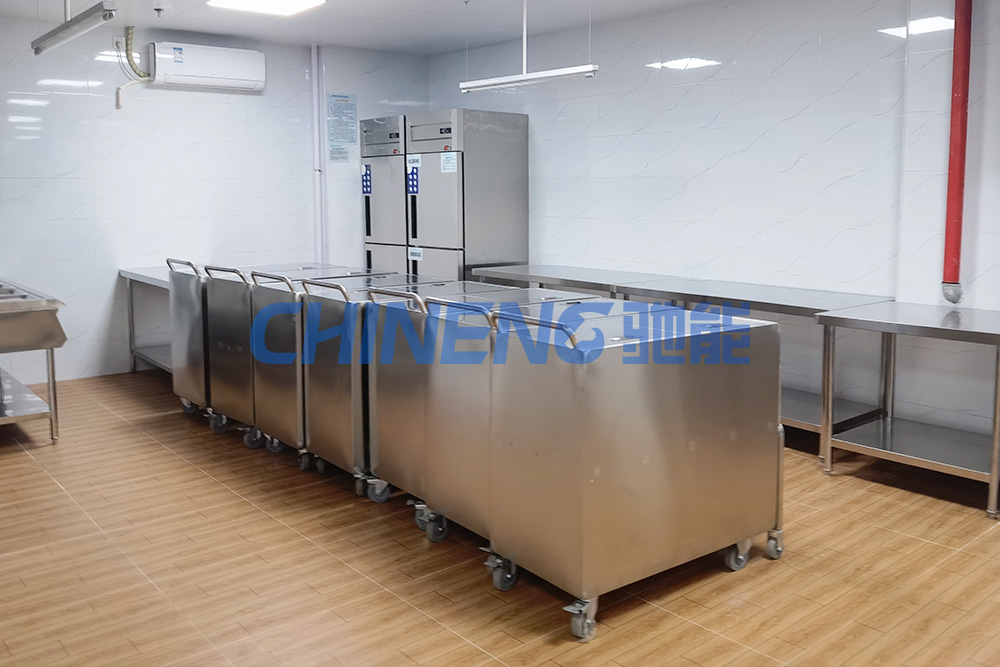 深圳光明璽云幼兒園A級(jí)食堂廚房配餐間